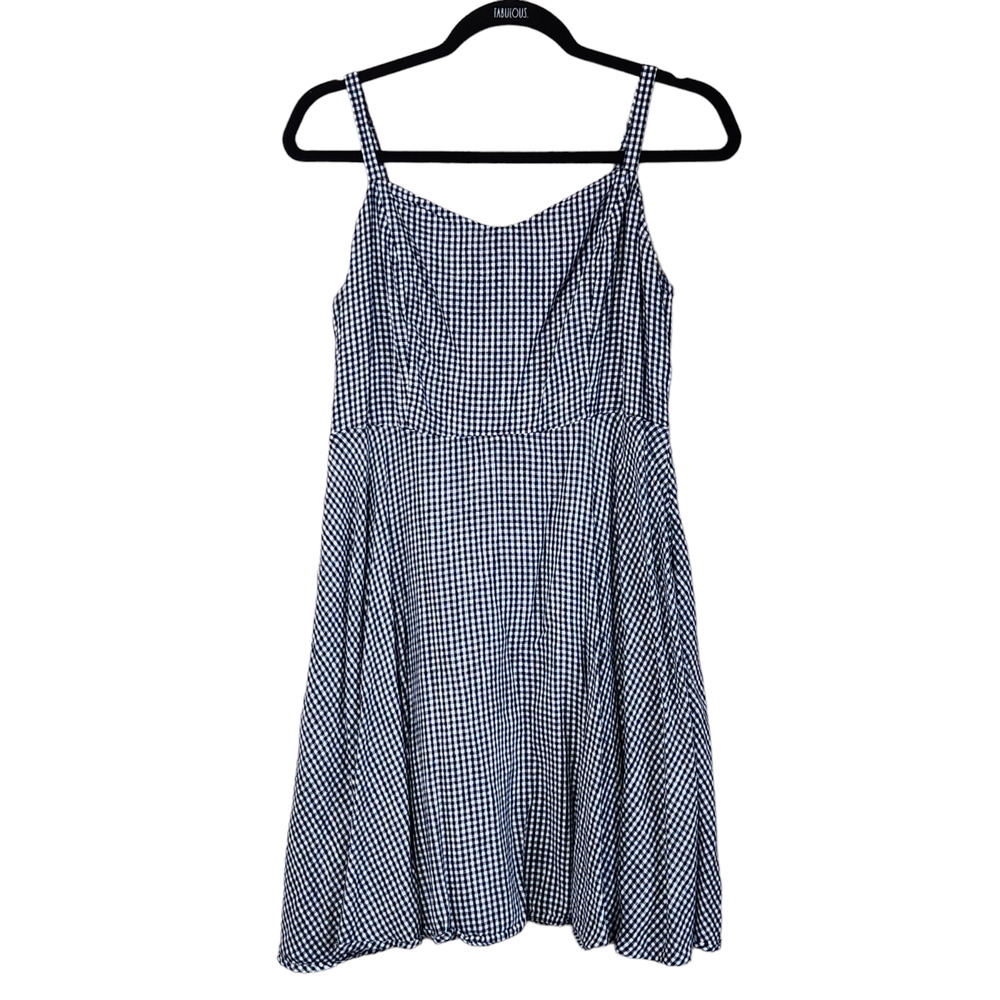 Old Navy Dress Size Large Blue White Gingham Strappy Knee Length Short Smocked